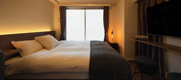 Down duvets, desk, blackout curtains, soundproofing - Residence Hotel Hakata 3 (Fukuoka)