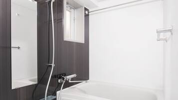 Bathtub dan shower terpisah dan pengering rambut