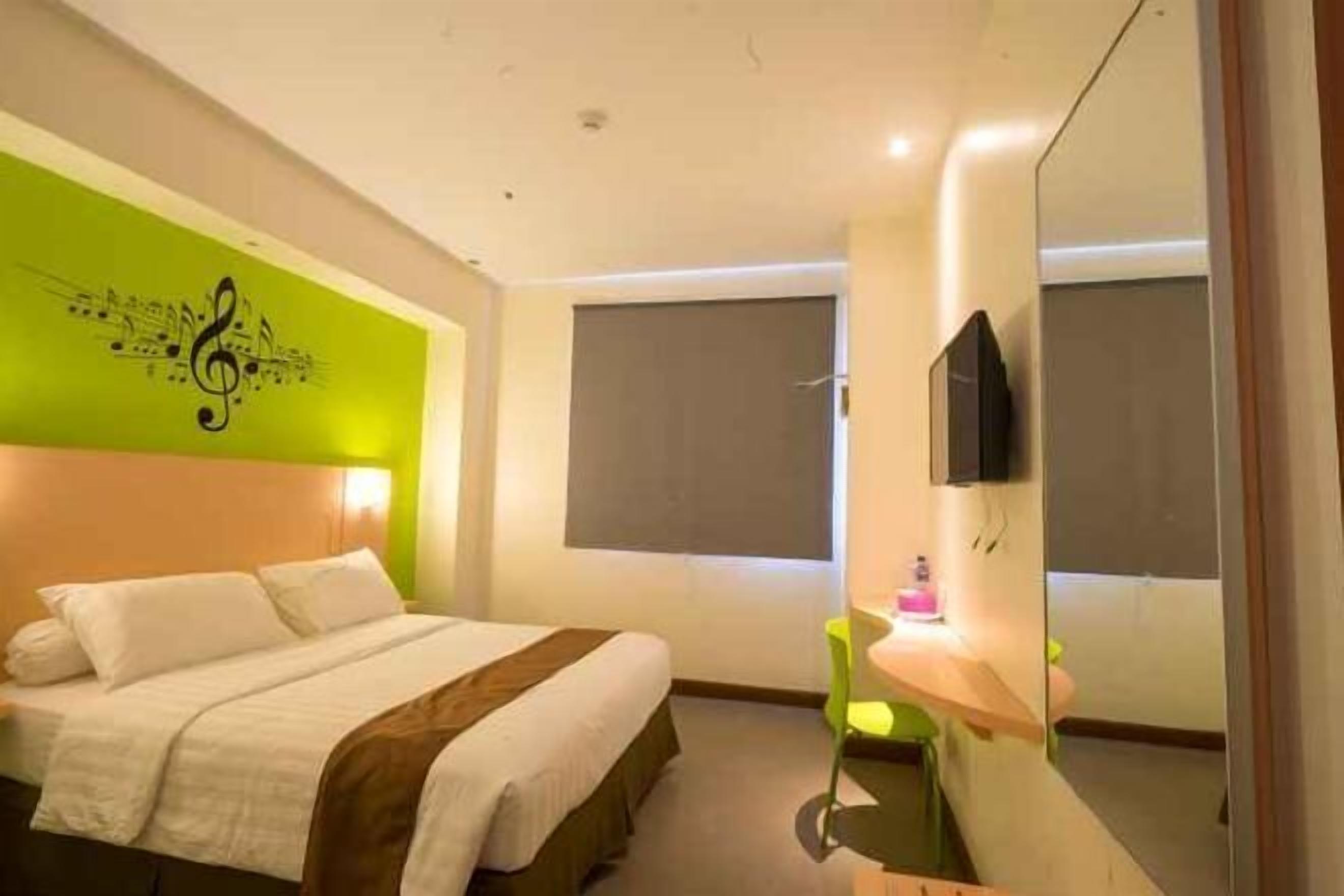 Ropa de cama de alta calidad y camas con pillow-top 