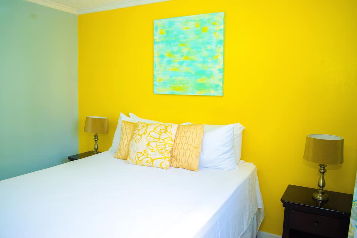 Standard Apartment, 1 Bedroom, Kitchen, City View | 2 bedrooms, Egyptian cotton sheets, premium bedding, in-room safe