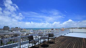 Loftsleilighet, ikke-røyk (Sky) | Terrasse/patio