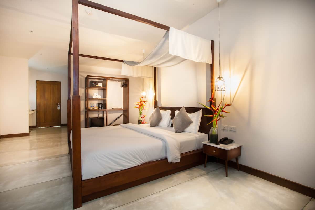 Tamarina Deluxe Seaview | 1 habitación, minibar, caja de seguridad en la habitación y escritorio