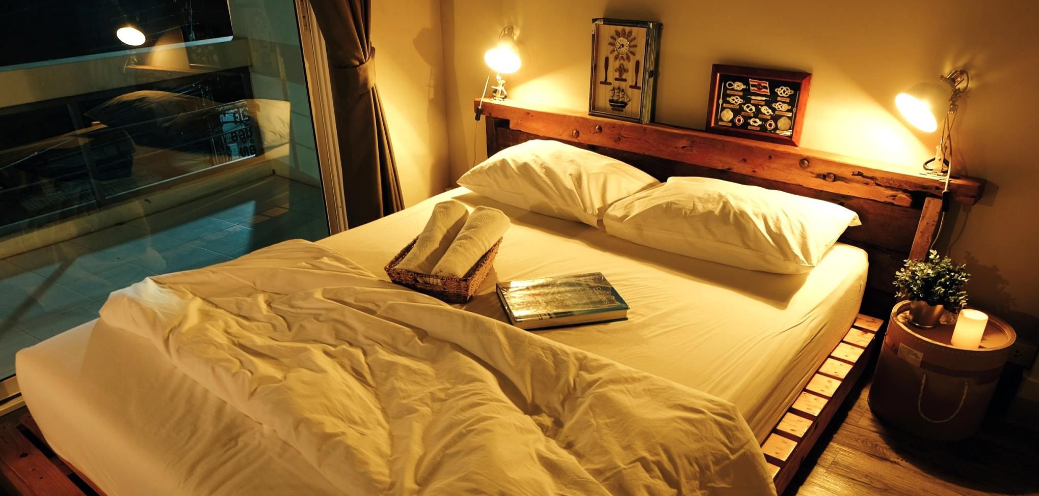 免费 WiFi、床单