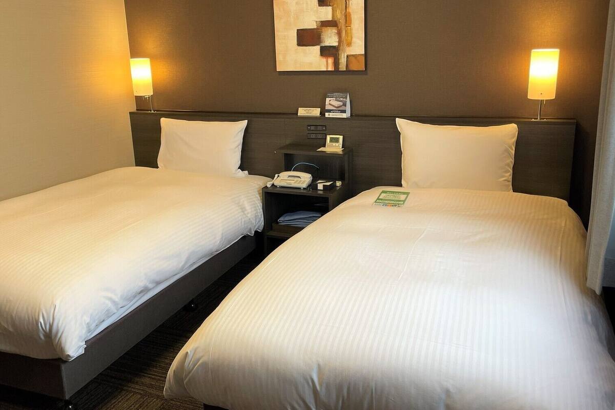 Desk, WiFi (free), bed sheets