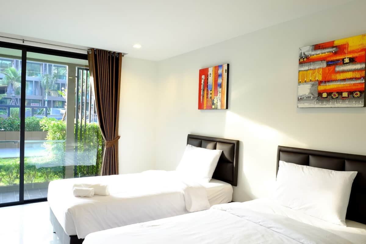 Superior Oda, Havuz Manzaralı | Minibar, odada kasa, masa, ücretsiz kablosuz İnternet