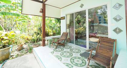 Baan Suanjarean Resort