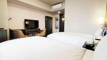 Desk, free WiFi, bed sheets