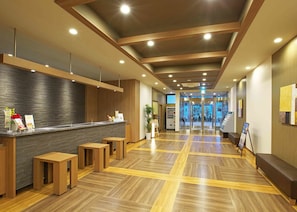 Quầy tiếp tân
