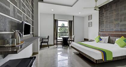 Treebo Admiral Suites New Usmanpura