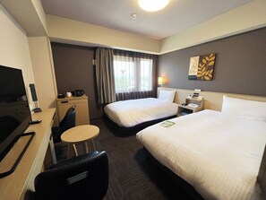 โต๊ะทำงาน, Wi-Fi ฟรี, ผ้าปูที่นอน