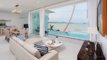 3-Bedroom Beachfront Infinity Pool Villa