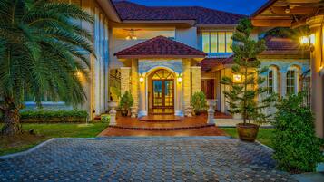 Villa