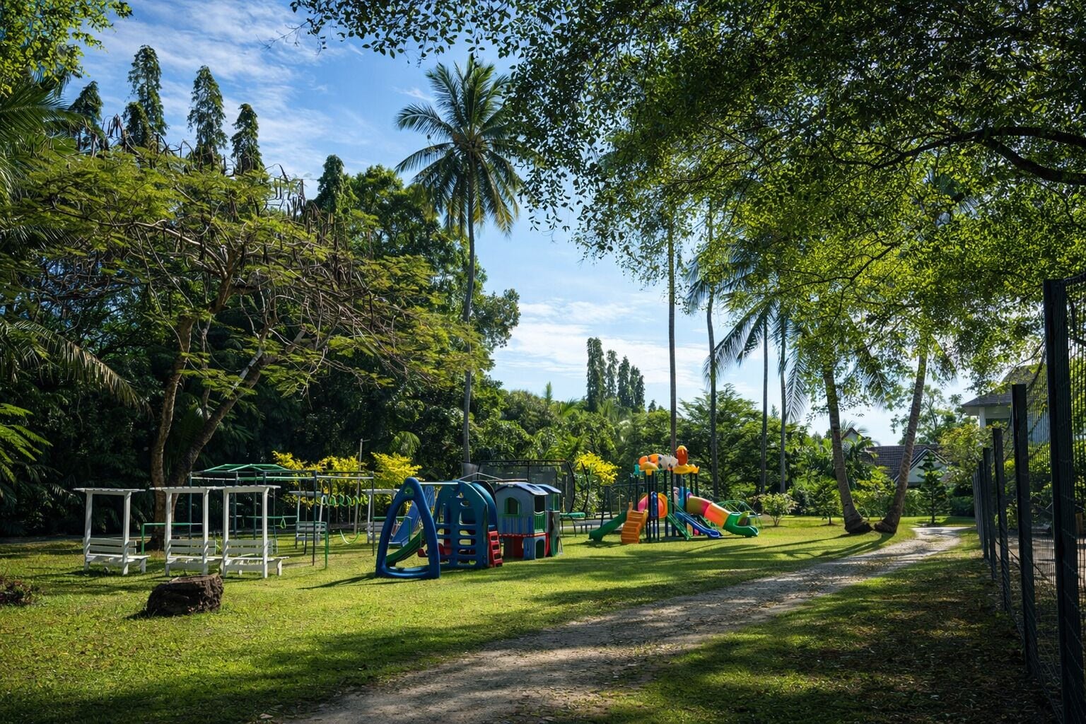 Zona de juegos infantil al aire libre