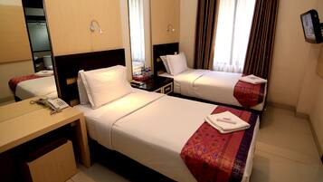 Kahden hengen superior-huone | Tallelokero huoneessa, työpöytä, äänieristys, silitysrauta/-lauta