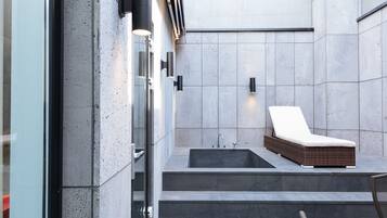 Party Room | Terrace/patio