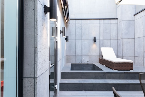 Boutique Hotel XYM Pyeongtaek