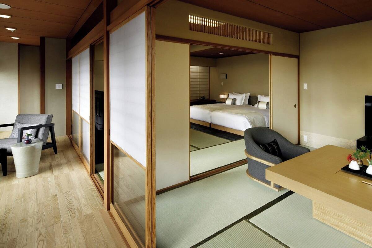 傳統客房, 非吸煙房 (HANAKOHRO Suite,100.8 sqm) | 2 間睡房、羽絨被、房內夾萬、書桌