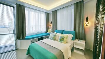 Exclusive Double Room, 1 Queen Bed, Ocean View, Beachfront | Minibar, in-room safe, iron/ironing board, free WiFi