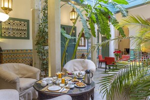 Exterior - Riad Azahar (Marrakech)