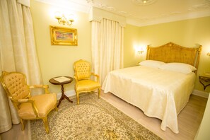 Premium bedding, down duvets, minibar, in-room safe