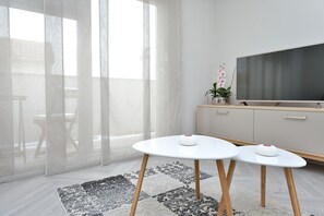 1 chambre, coffres-forts dans les chambres, bureau