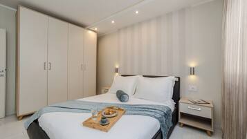 Superior Apartment, 1 Queen Bed with Sofa bed