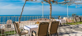 Apartments and Room Lora