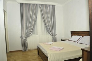 隔音、免費 Wi-Fi