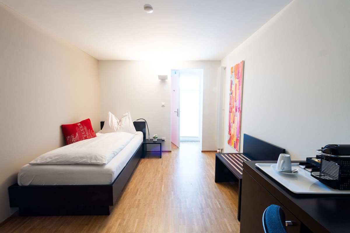 Business Single Room
