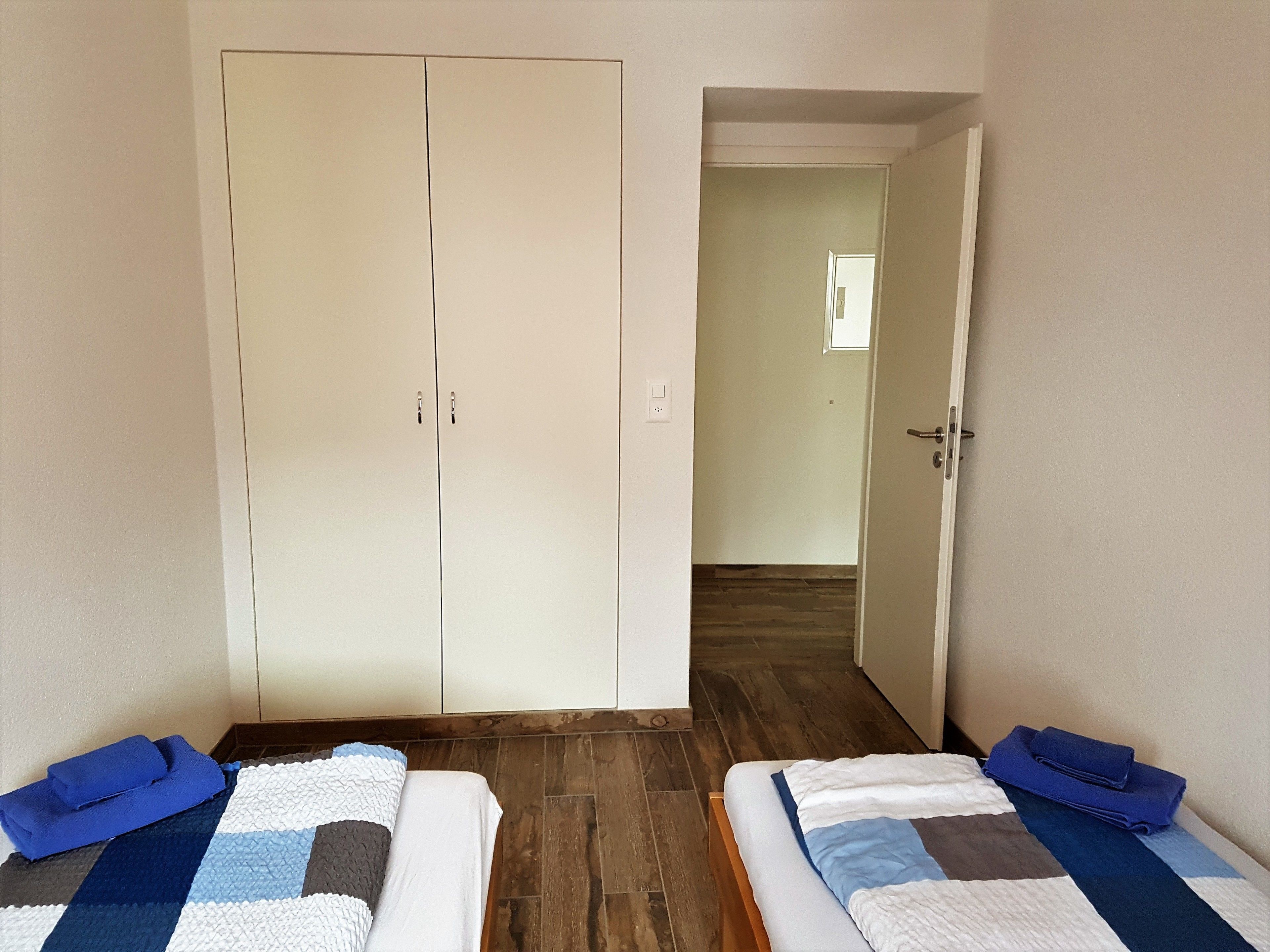 City Apartment, 3 Bedrooms, Mountain View | 3 bedrooms, iron/ironing board, free WiFi