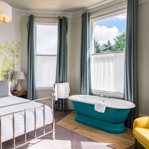 Premium Double Room, Bathtub | Bathroom | Free toiletries, hair dryer, towels - The High Field Town House (Birmingham)