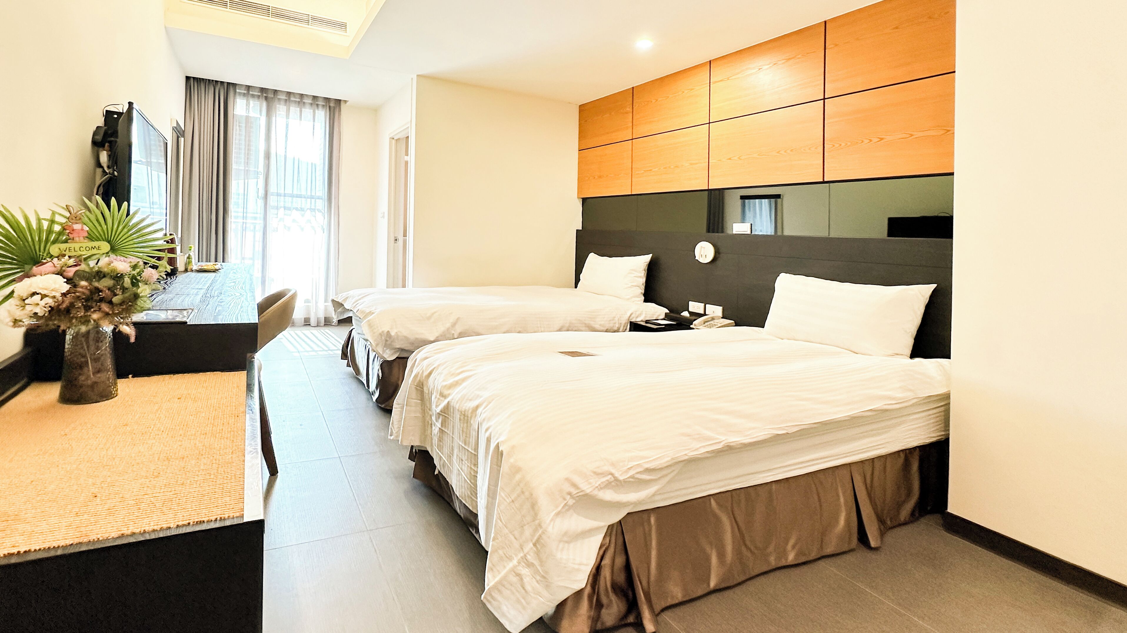 Down duvets, desk, blackout curtains, soundproofing