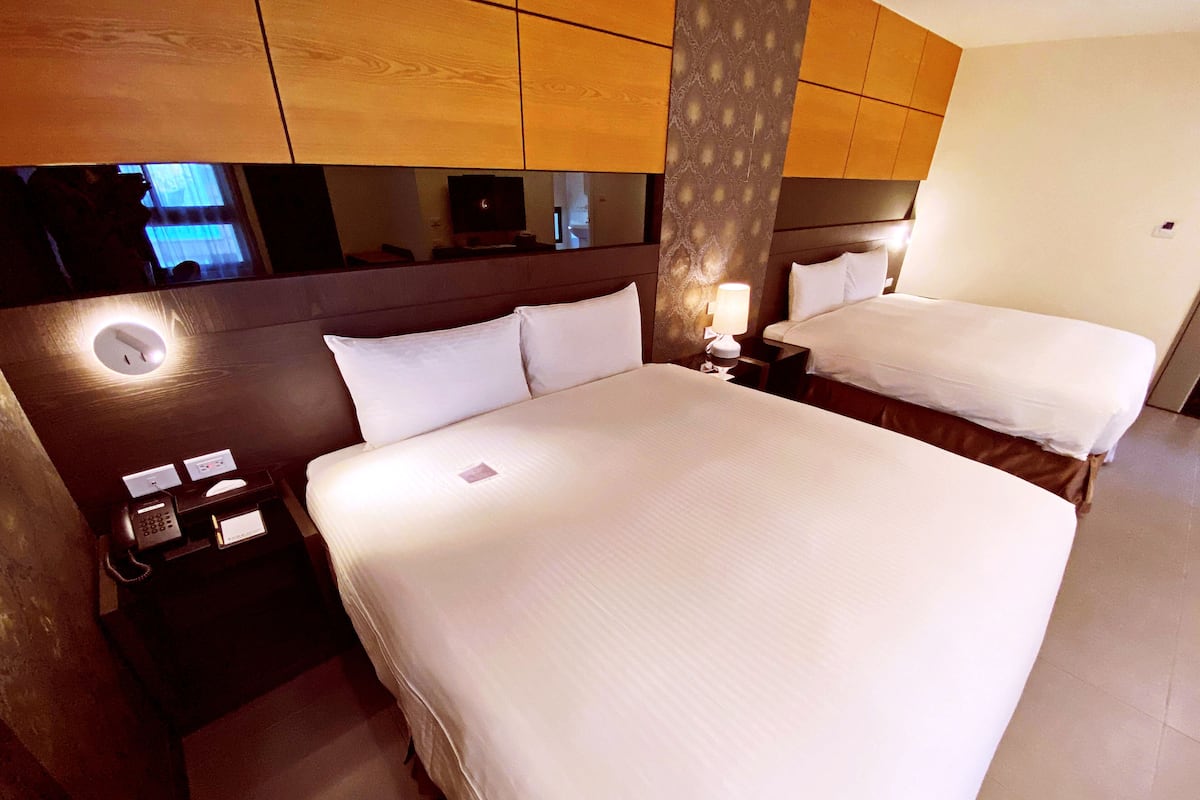 Family Quadruple Room, 2 Queen Beds | Down comforters, desk, blackout drapes, soundproofing