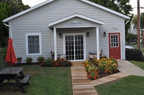 Property grounds - The Bradford Inn (Towanda)