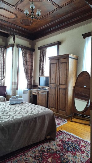 Free minibar items, in-room safe, desk, free WiFi - Mihran Hanım Konagi (Edirne)