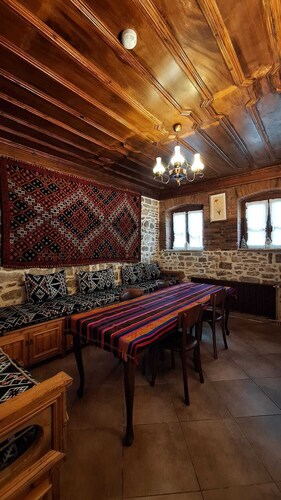 Mihran Hanım Konagi