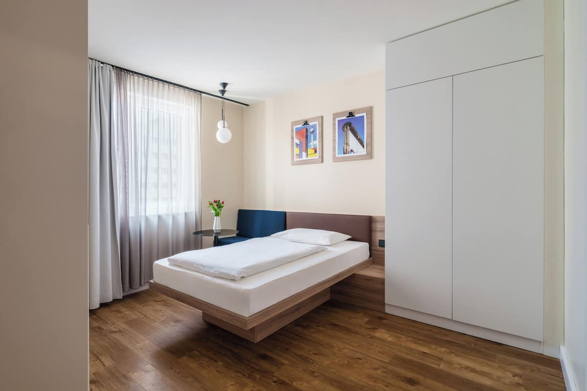 Estudio (Single Use) | Insonorización, tabla de planchar con plancha y wifi gratis