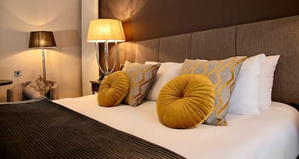 The Enniskillen Hotel and Motel