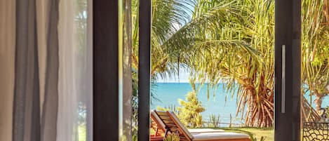 Comfort Bungalow, 1 Bedroom | Bar mini, peti besi dalam bilik, Wi-fi percuma, cadar katil