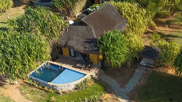 Bungalow – superior, 1 soverom | Minibar, safe på rommet, wi-fi (inkludert) og sengetøy