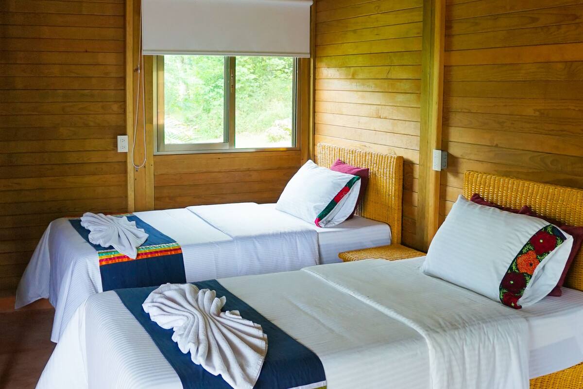 family cabin, multiple beds | desk, free wifi