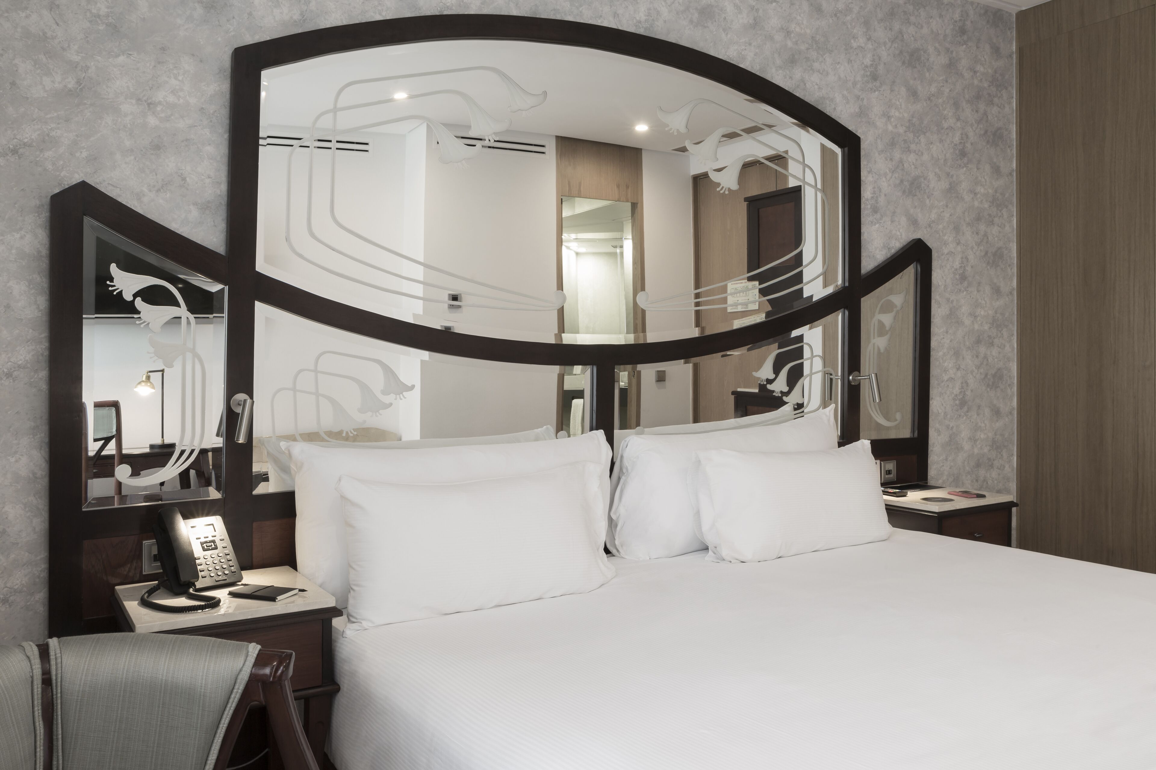 deluxe double room | view from property