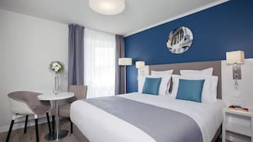 Premium bedding, in-room safe, desk, soundproofing