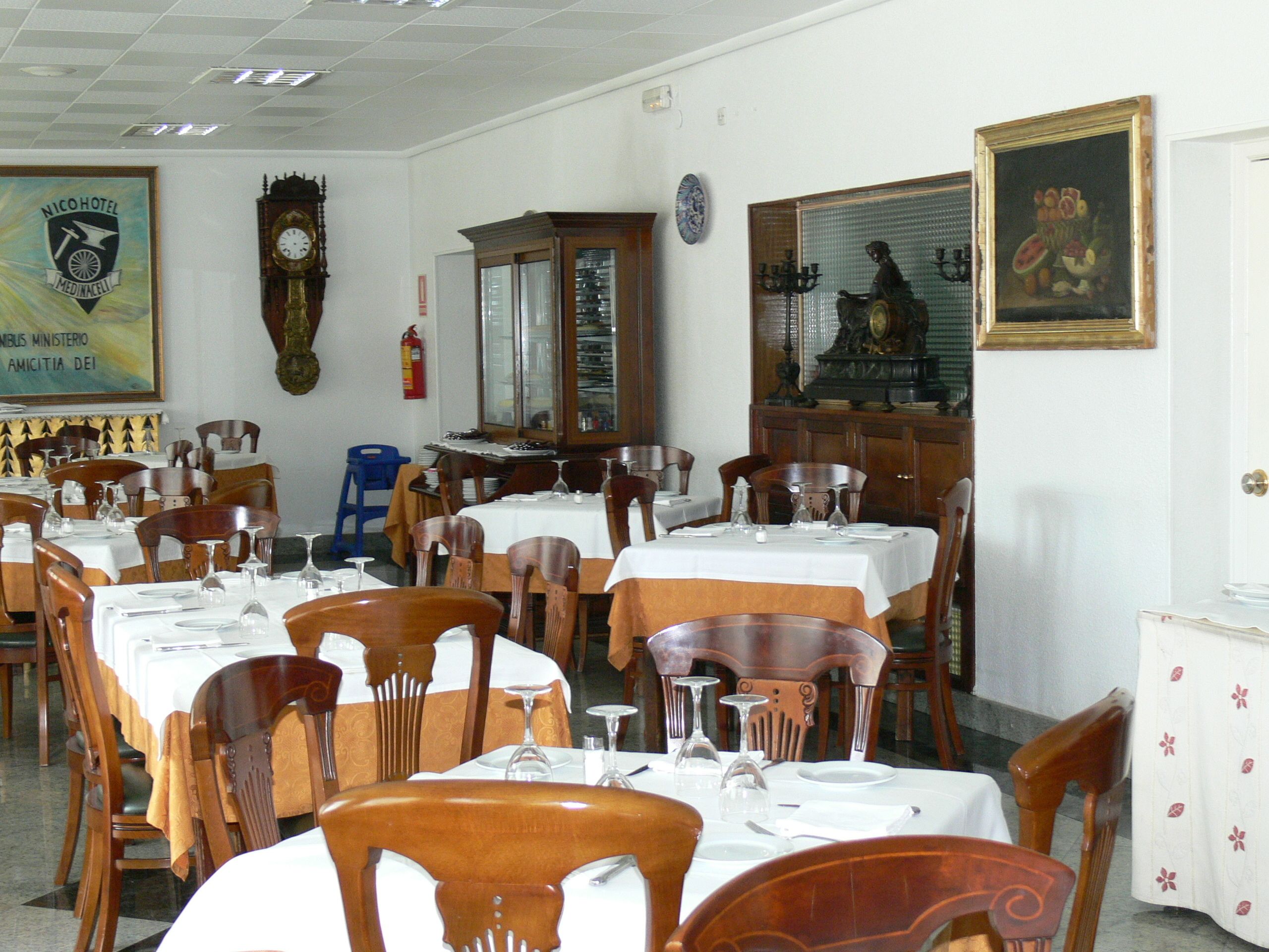 breakfast, lunch, dinner served; local cuisine