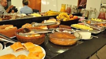 Desayuno buffet incluido todos los días