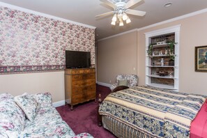 Classic-Penthouse, 1 Schlafzimmer | 1 Schlafzimmer, Zimmersafe, Schreibtisch, Bügeleisen/Bügelbrett