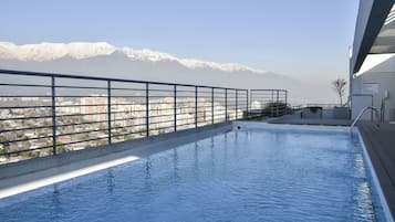 Piscina stagionale all'aperto