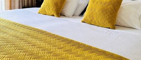Appartement, 1 chambre | Couette en duvet d'oie, coffres-forts dans les chambres