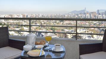 Apartment, 3 Bedrooms | Terrace/patio