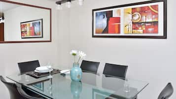 Apartament, 2 dormitoris | Menjador